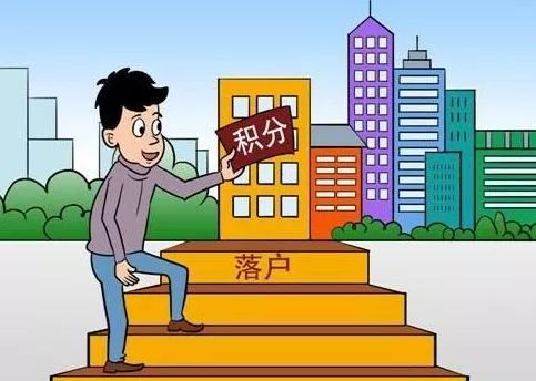 學(xué)歷提升機(jī)構(gòu)報(bào)讀職稱證 價(jià)值、風(fēng)險(xiǎn)與理性選擇